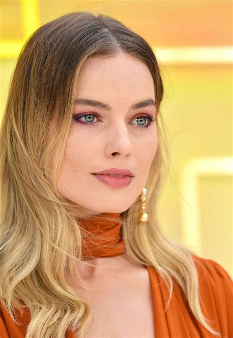 margot robbie sexy images|Home